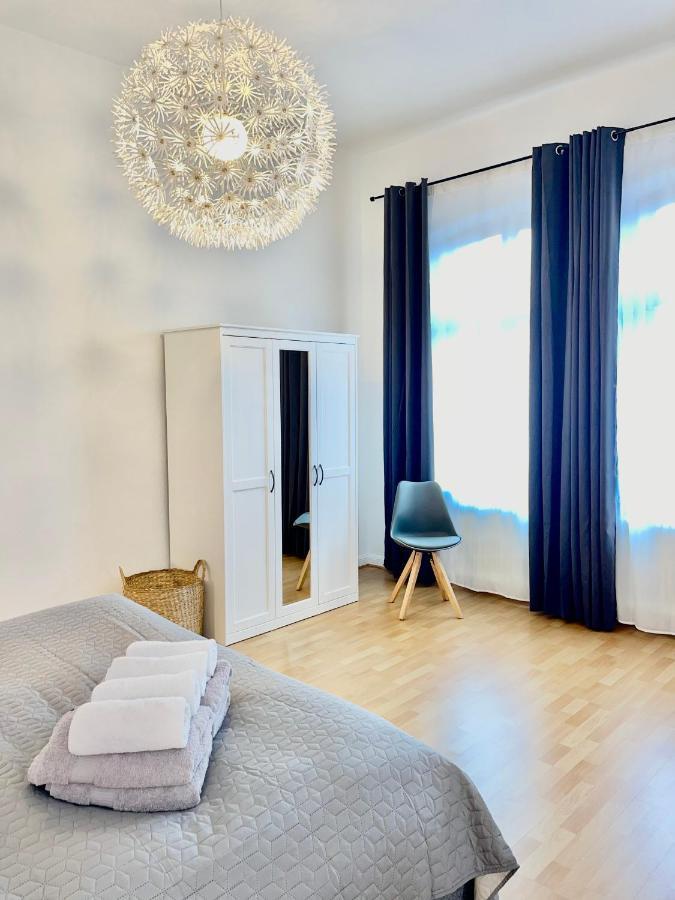 Charmante Ferienwohnung Mit Terrasse Im Herzen Von Norden Zewnętrze zdjęcie