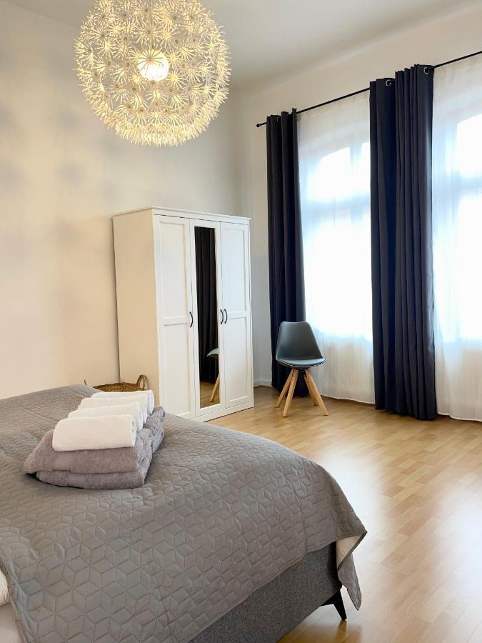 Charmante Ferienwohnung Mit Terrasse Im Herzen Von Norden Zewnętrze zdjęcie